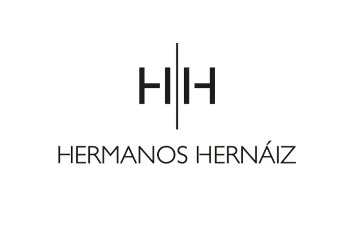 HERMANOS HERNAIZ VIÑEDOS Y BODEGAS S.L.U. Logo